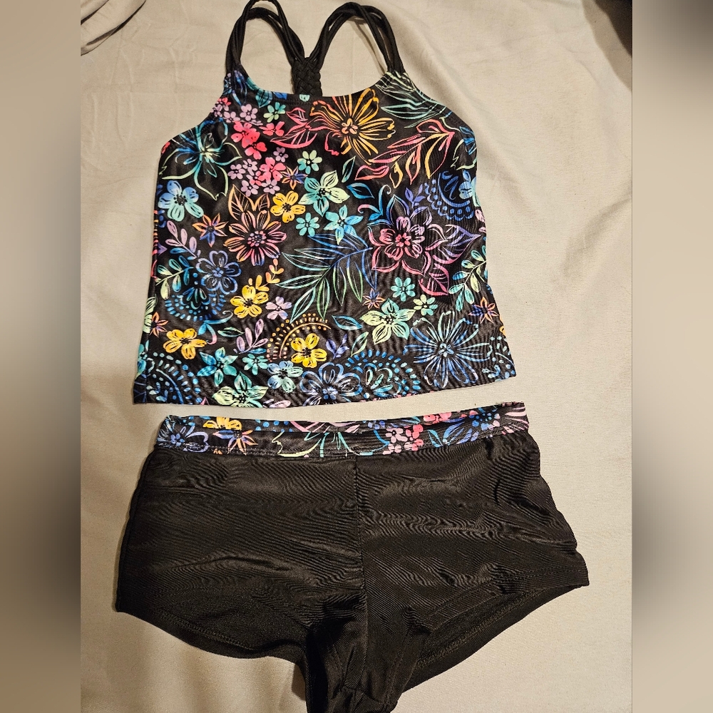 Youth girls size 6-6x bathing suit  beautiful flower pattern